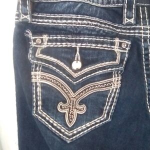 Buckle Rock Revival Dark Wash Capri Jeans 28 Woman's